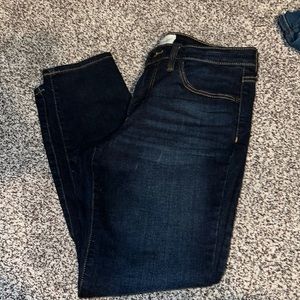 Universal thread women’s jeans